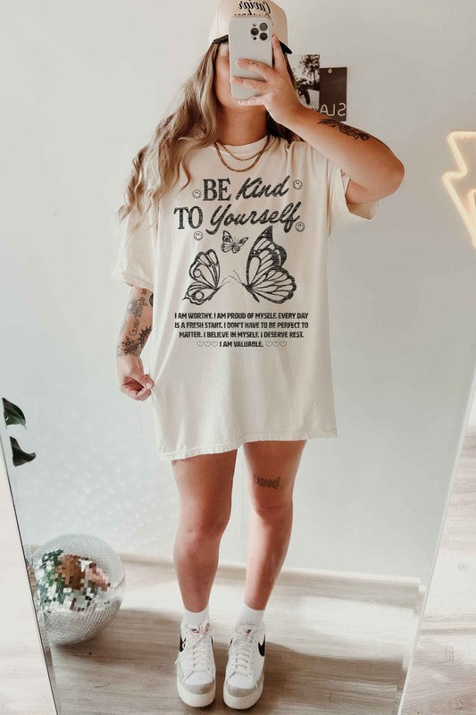 T-Shirt Oversized Graphic Tee-Text "Be Kind to Yourself" - Premium Cotton