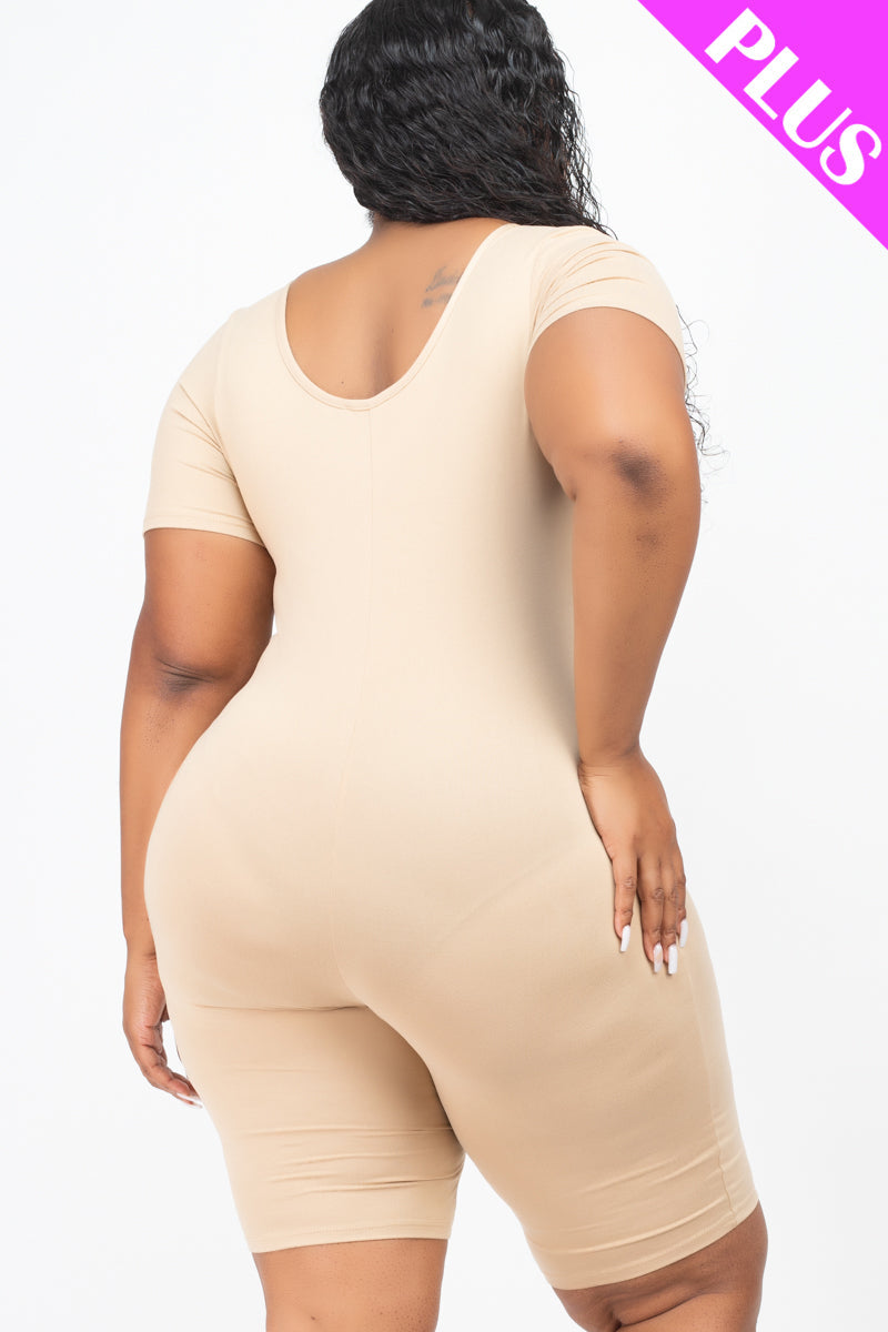 Plus Size Short Sleeve Bodycon Romper-2