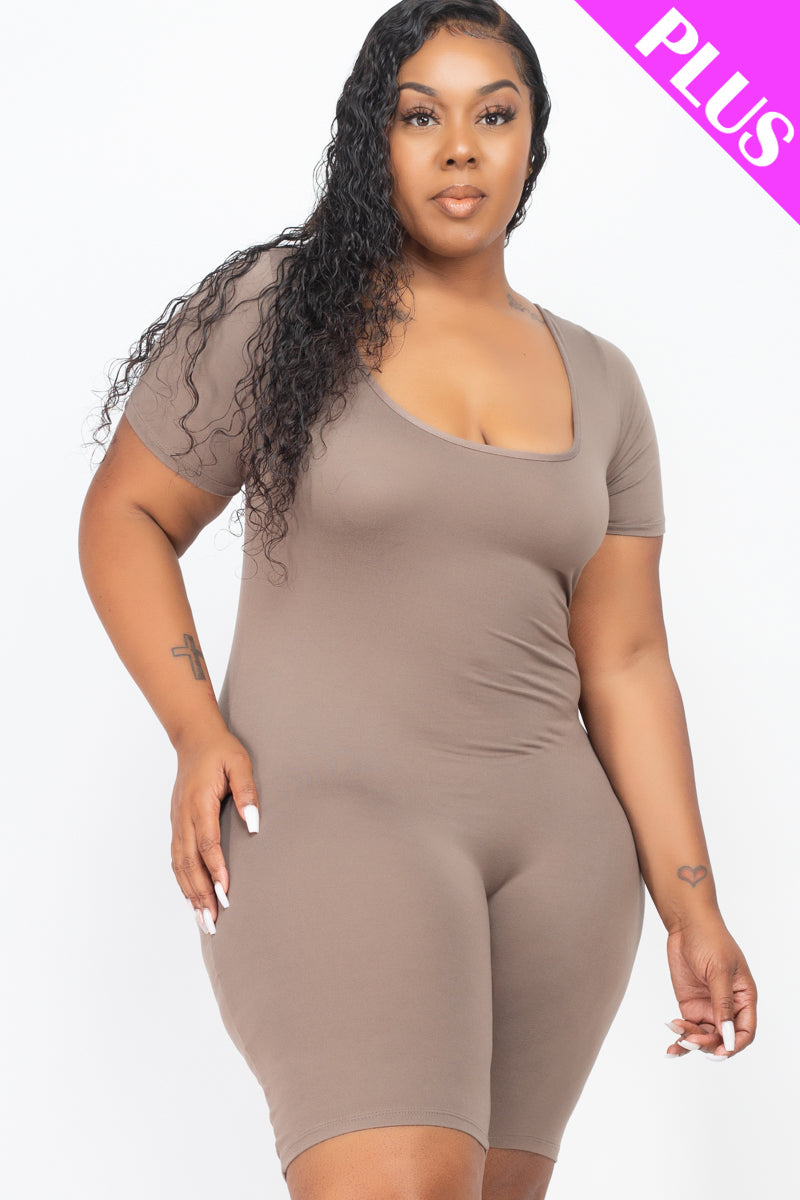 Plus Size Short Sleeve Bodycon Romper-15