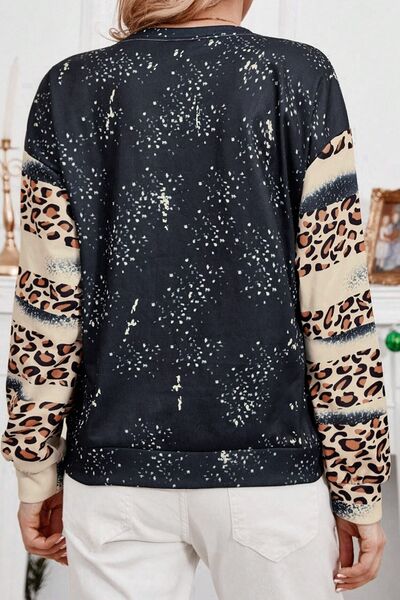 Pullover - For the Love of the Tiger Leopard Round Neck Sweatshirt