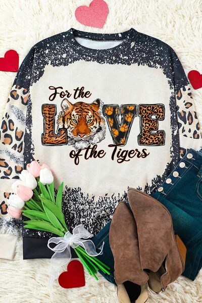 Pullover - For the Love of the Tiger Leopard Round Neck Sweatshirt